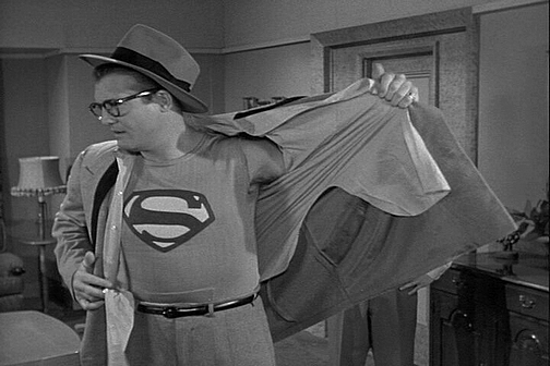 Clark revealing Superman's summer outfit.